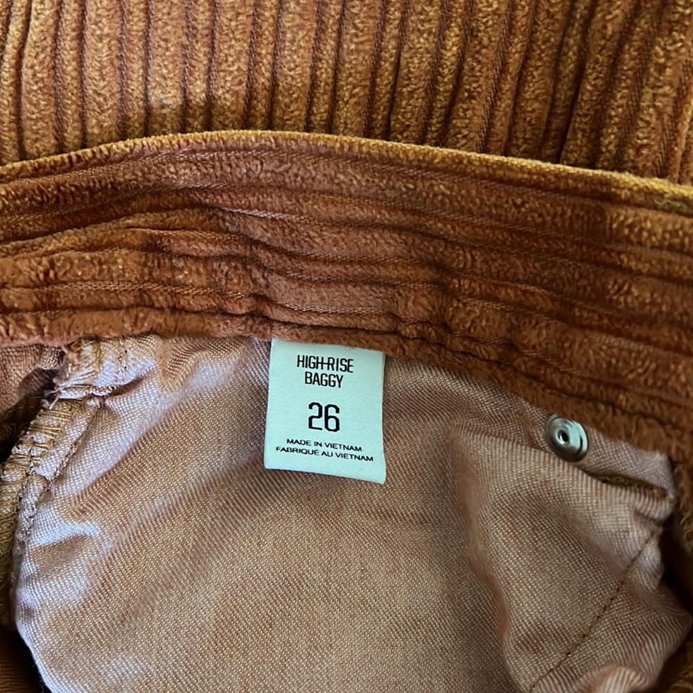 BDG pants - Picture 3 of 3